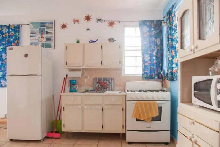Vista Del Mar Apartments 林康 宾馆